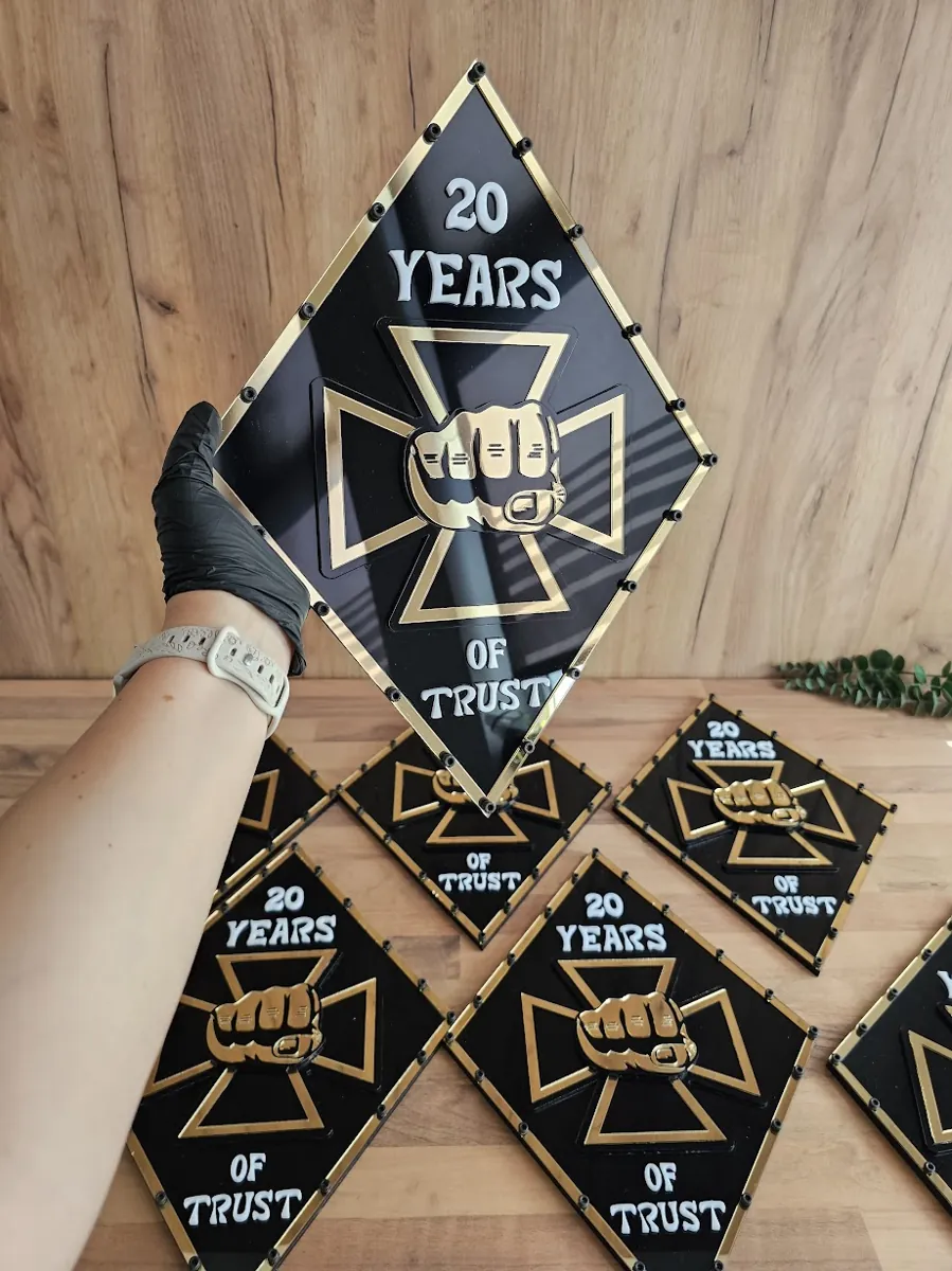 Trofee şi plachete